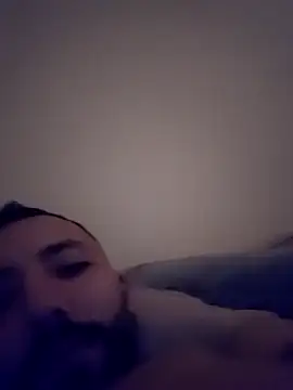 Snapshot of beirutchef chatting on 10.30.25 beirutchef online show from 10.30.25