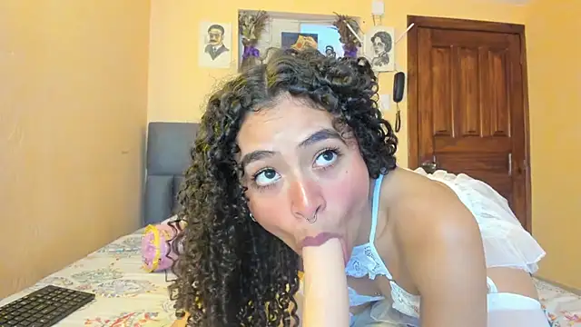 Keniia rizz online show from 07.28.26