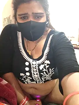 CUTE-GIRL-1 online show from 12.16.25