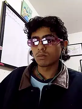 SkinniYamo online show from 02.20.26