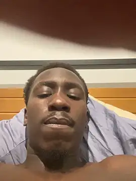 Snapshot of jdskiii38 chatting on 10.26.25 jdskiii38 online show from 10.26.25