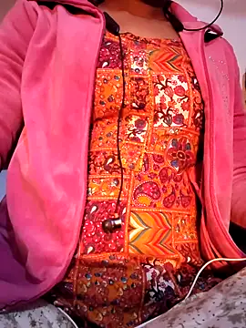 Hot-Rubyy online show from 02.12.26