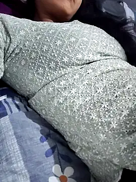 Hot-Rubyy online show from 03.11.26