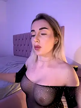 Snapshot of LexyGreys chatting on 12.03.25 LexyGreys online show from 12.03.25