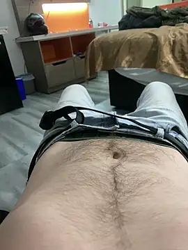 Snapshot of Coolshirt25 chatting on 10.26.25 Coolshirt25 online show from 10.26.25