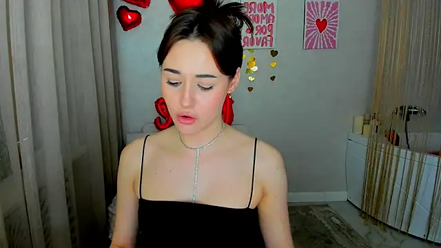 MakeYoueHappy online show from 02.16.26