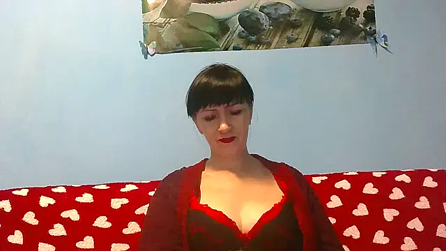 IffetLove42 online show from 11.30.25