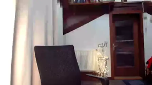 MissDyannis online show from 11.21.25