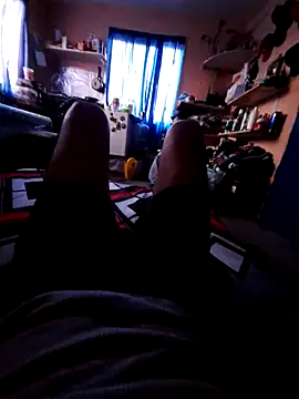 Snapshot of sanz957 chatting on 11.10.25 sanz957 online show from 11.10.25