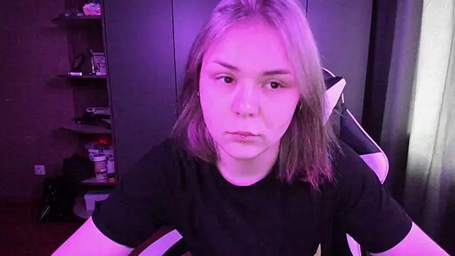 sophia lix online show from 11.16.25