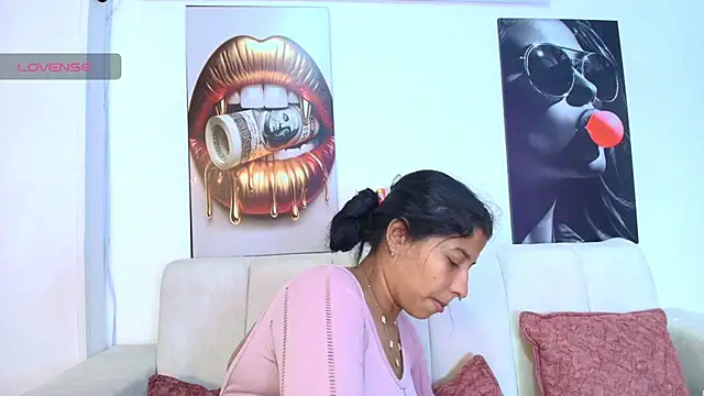 Snapshot of ASSBIG_DIRTY chatting on 10.27.25 ASSBIG DIRTY online show from 10.27.25