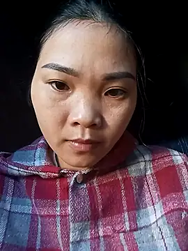 Snapshot of Lovebaby-love chatting on 10.28.25 Lovebaby-love online show from 10.28.25