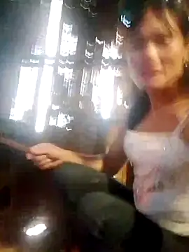 Snapshot of doggy-00 chatting on 03.16.26 doggy-00 online show from 03.16.26
