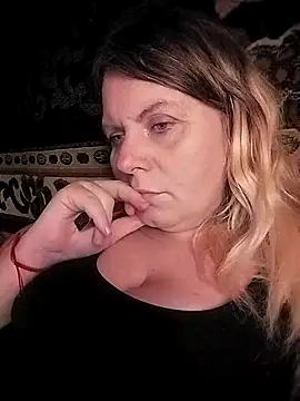 Snapshot of Lana-murr chatting on 01.17.26 Lana-murr online show from 01.17.26