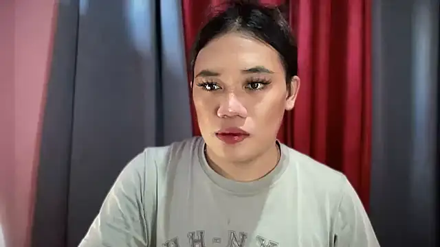 untouchable mia online show from 11.20.25