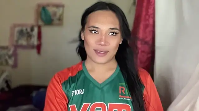 untouchable mia online show from 12.19.25