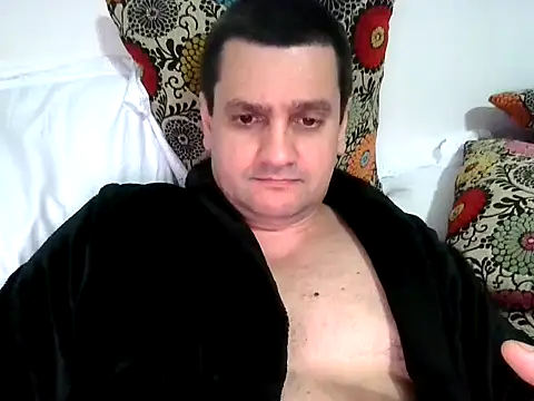 Snapshot of Alex-Naturista chatting on 07.31.26 Alex-Naturista online show from 07.31.26