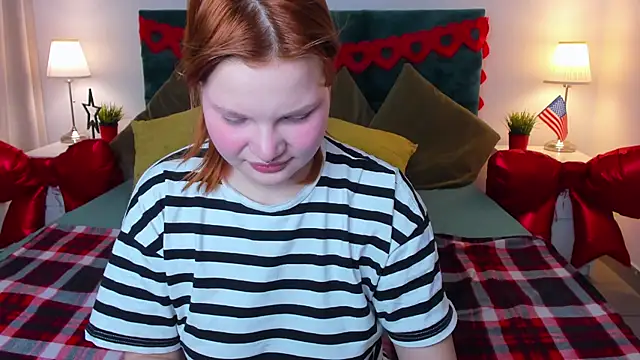 babyyullii online show from 02.17.26