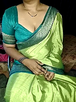 shreyareddy99 online show from 03.31.26