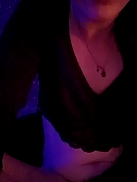 Heavenlyangelforever online show from 12.21.25