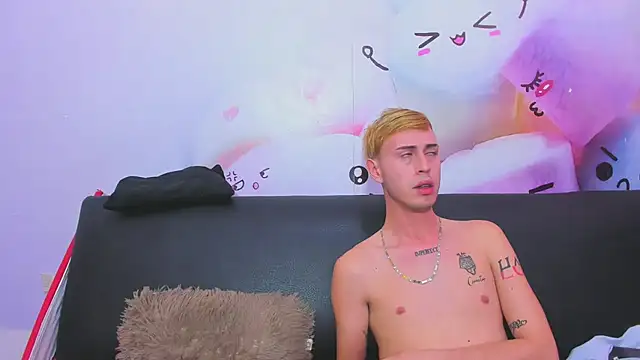 In my room anything goes online show from 12.01.25