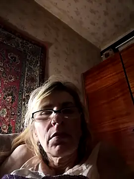 Snapshot of Georgette466 chatting on 11.23.25 Georgette466 online show from 11.23.25