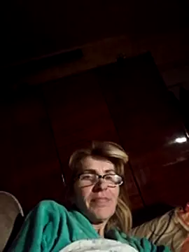 Snapshot of Georgette466 chatting on 11.29.25 Georgette466 online show from 11.29.25