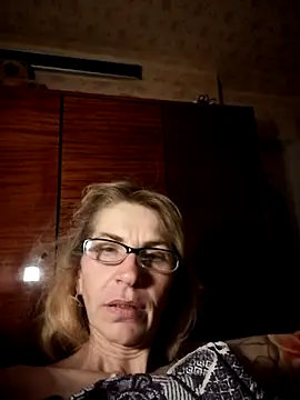 Snapshot of Georgette466 chatting on 11.30.25 Georgette466 online show from 11.30.25