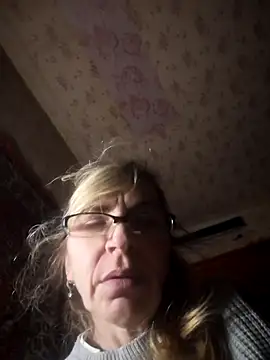 Snapshot of Georgette466 chatting on 12.16.25 Georgette466 online show from 12.16.25