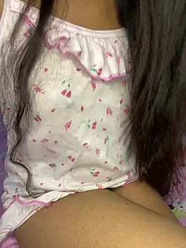 Snapshot of Shelas_room_official chatting on 02.28.26 Shelas room official online show from 02.28.26