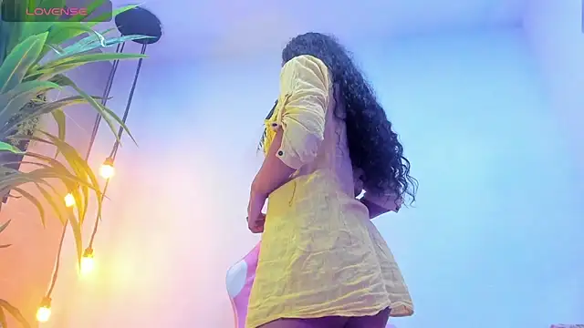 Marilyn Blakee online show from 12.18.25