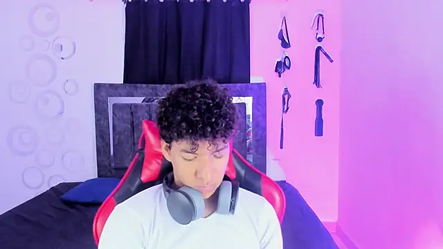 Maximiliano Khalil online show from 11.09.25