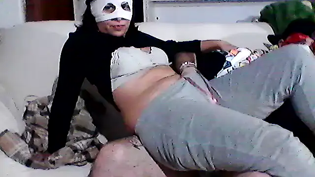 hekate couple online show from 10.28.25