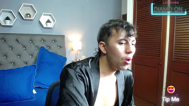 Snapshot of paul_myller chatting on 11.01.25 paul myller online show from 11.01.25