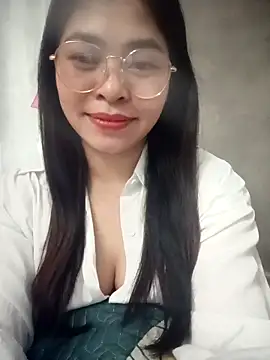 Snapshot of Bamboo-niee123 chatting on 02.19.26 Bamboo-niee123 online show from 02.19.26