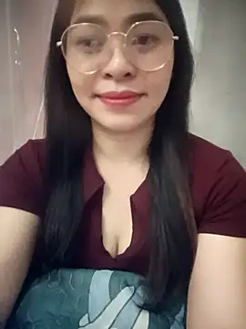 Snapshot of Bamboo-niee123 chatting on 02.23.26 Bamboo-niee123 online show from 02.23.26