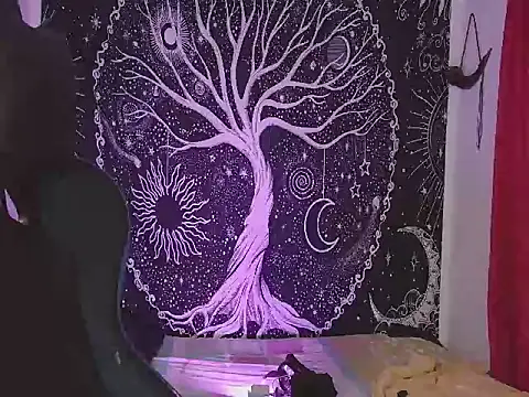 Snapshot of mateos6_6 chatting on 10.28.25 mateos6 6 online show from 10.28.25