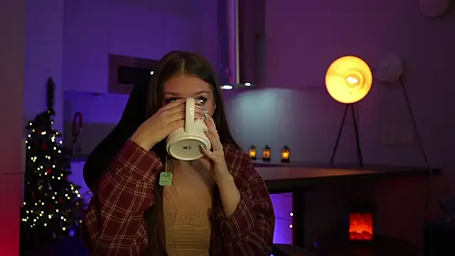 Snapshot of Cleose chatting on 01.07.26 Cleose online show from 01.07.26