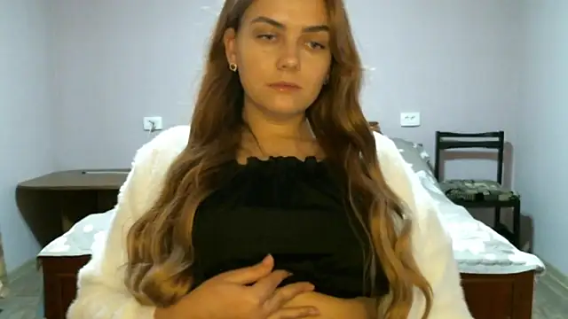 Anna  toth18 online show from 10.30.25