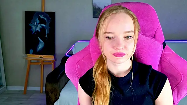 Snapshot of Shawty_Mia chatting on 02.06.26 Shawty Mia online show from 02.06.26