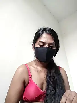 Snapshot of Green_LaDY66 chatting on 11.05.25 Green LaDY66 online show from 11.05.25