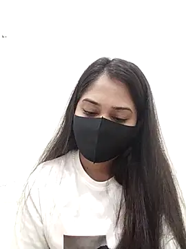 Snapshot of Green_LaDY66 chatting on 11.08.25 Green LaDY66 online show from 11.08.25