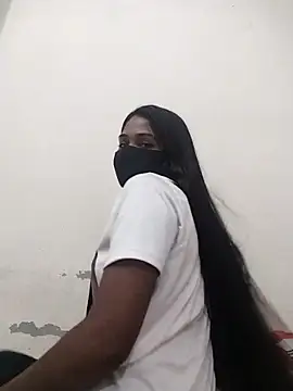 Snapshot of Green_LaDY66 chatting on 11.15.25 Green LaDY66 online show from 11.15.25