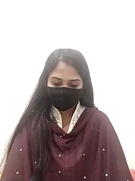 Snapshot of Green_LaDY66 chatting on 11.18.25 Green LaDY66 online show from 11.18.25