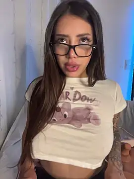 AshleyWinslow online show from 03.25.26