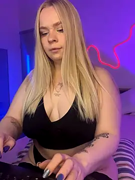 LisaCandy1 online show from 12.03.25