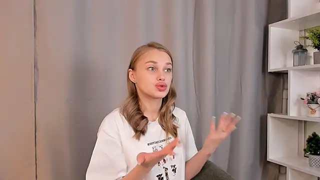 SlyviaCrapo online show from 10.30.25