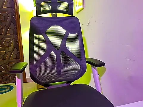 GoddessNeehya online show from 10.28.25