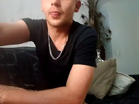 THOMMONSTER5299 online show from 12.05.25