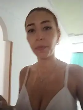 Snapshot of julialex_ chatting on 02.19.26 julialex online show from 02.19.26